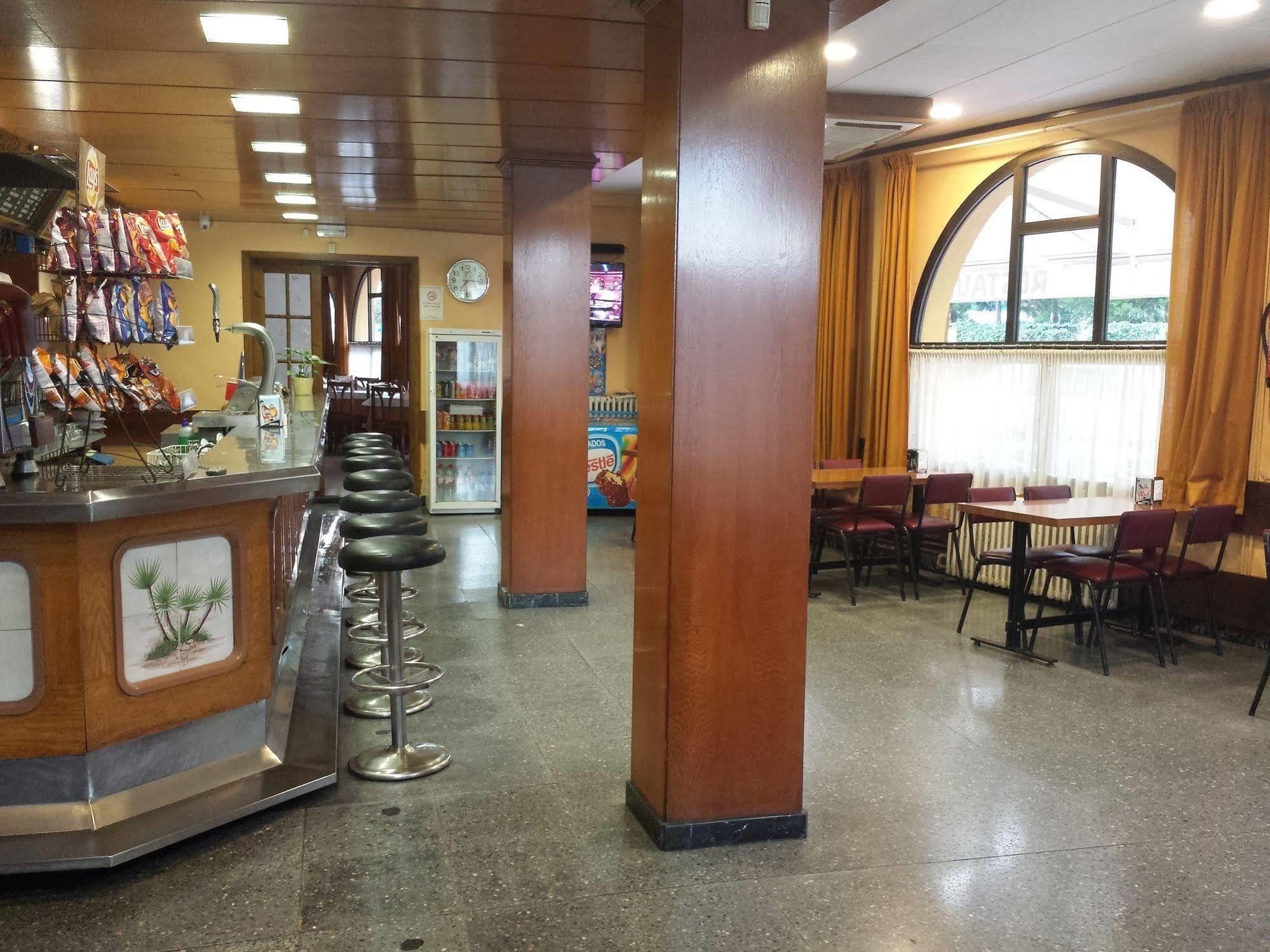 Hotel Sabiote Pineda de Mar Buitenkant foto